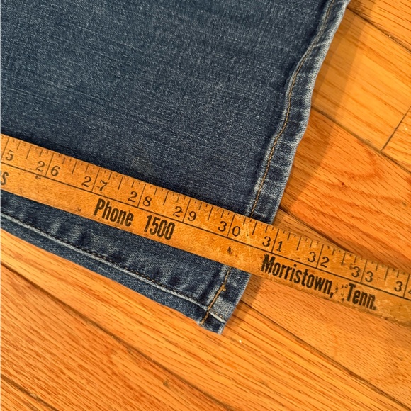 VTG Classic Blue Low Rise Y2K Flared Women's Jeans Size 6 - Picture 6 of 8